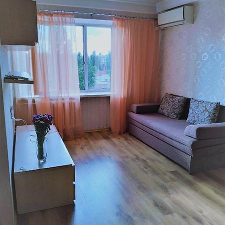 Cozy One Bedroom Apartment Киев Экстерьер фото